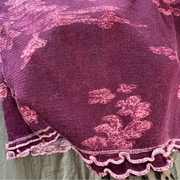 Free People Garner Long Sleeve Tee in Berry Combo. Size Small. - Picture 13 of 13